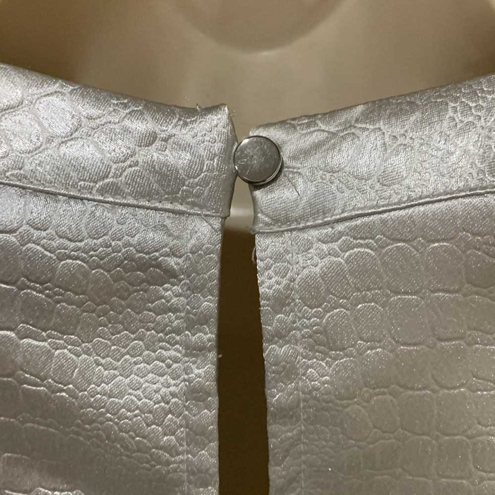 INC cold shoulder top - Picture 7 of 11